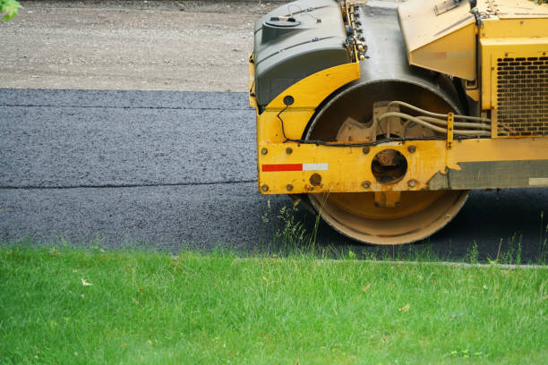 Best Interlocking Driveway Pavers  in Grandview Plaza, KS